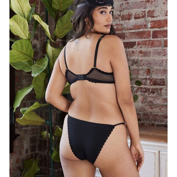 Savage X Fenty A Peek Behind The Lace Black Bralette & String Bikini Sz Lg New - Picture 2 of 13